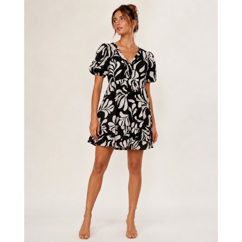 Mille Gabrielle Babydoll Dress Women M Black White Good Leaf Print Puff Sleeve